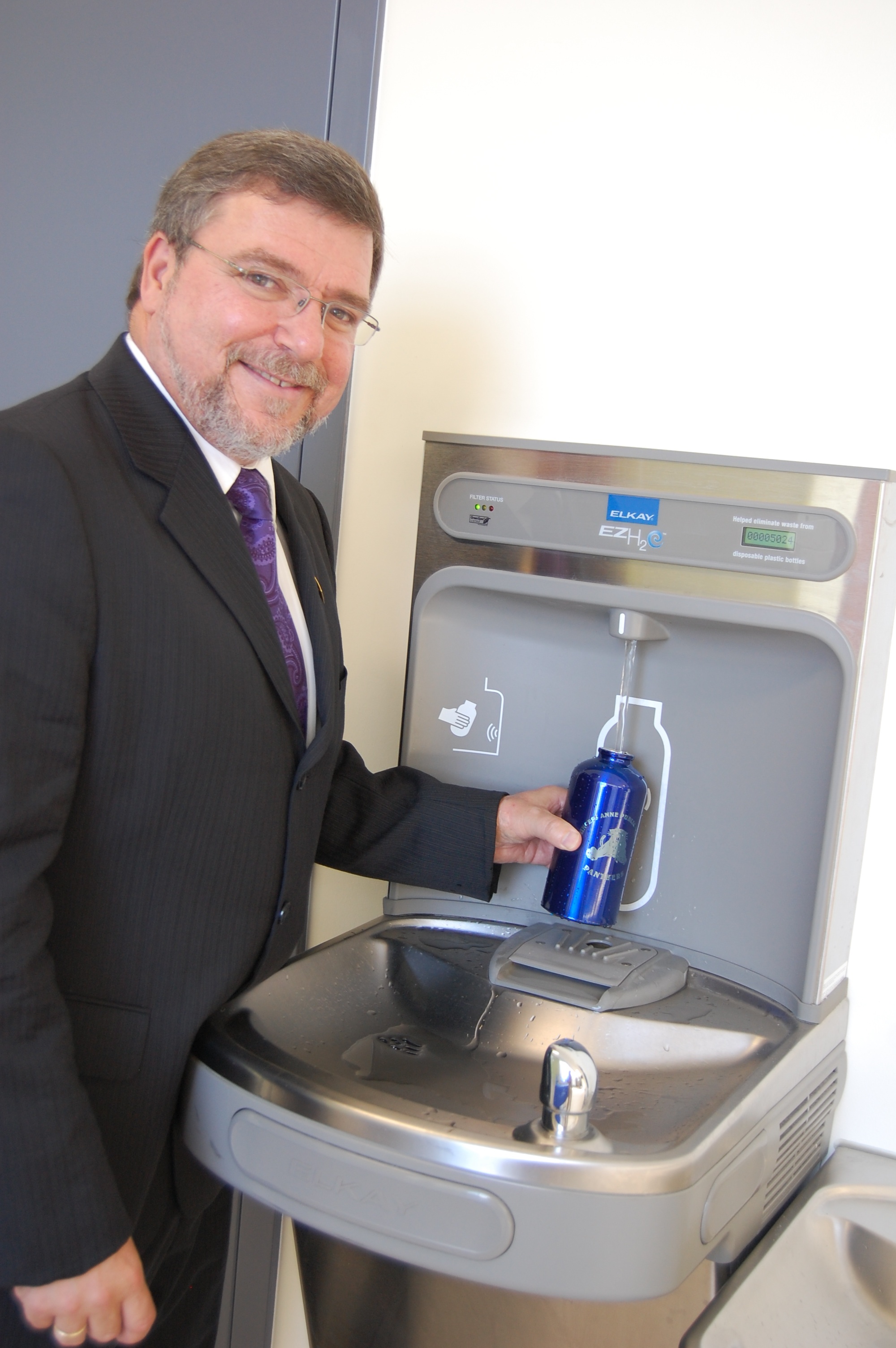 DirectorBlasegWaterRefillingStation